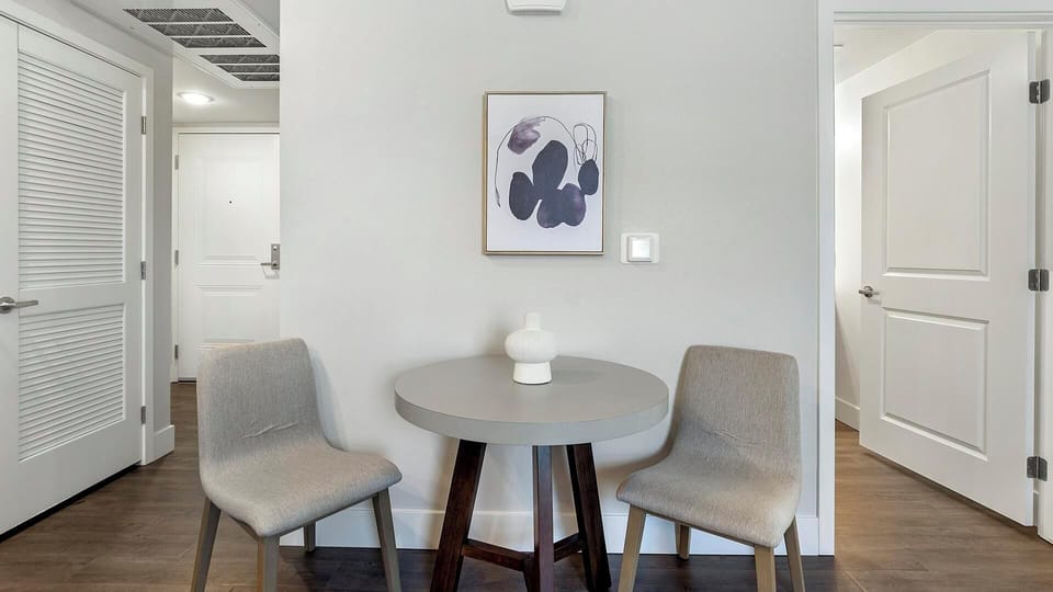 Apartment (2 Bedrooms) | Private kitchen | Fridge, coffee/tea maker