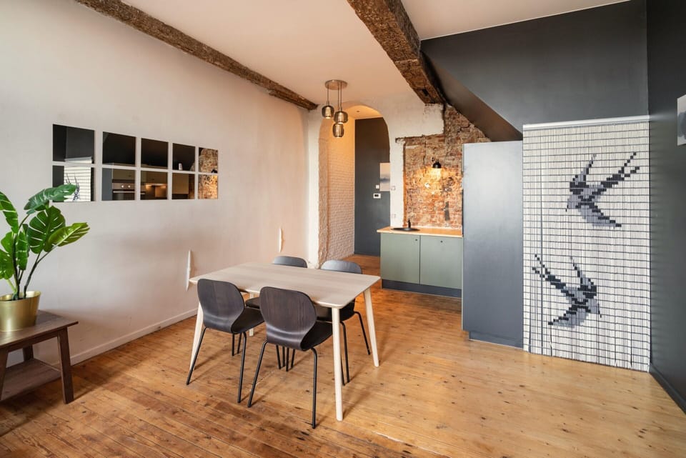 Apartment | Dining