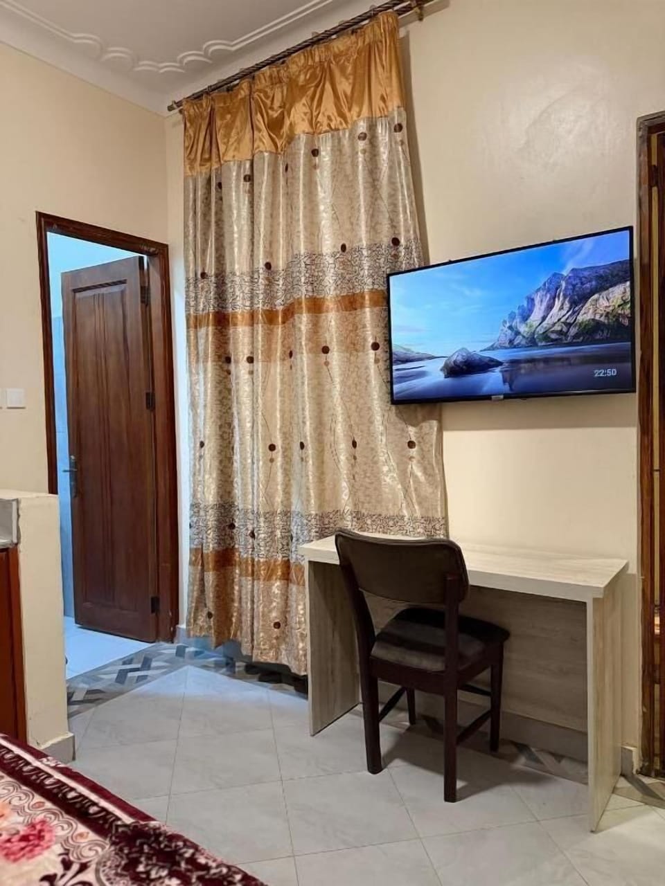 In-room safe, iron/ironing board, free WiFi