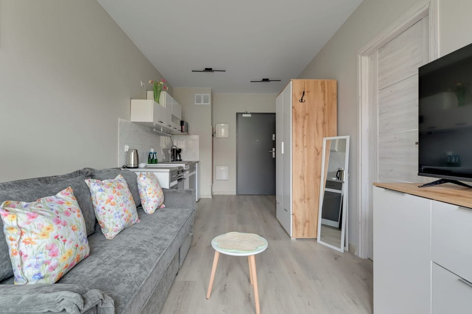 Comfort Apartment | Iron/ironing board, free WiFi