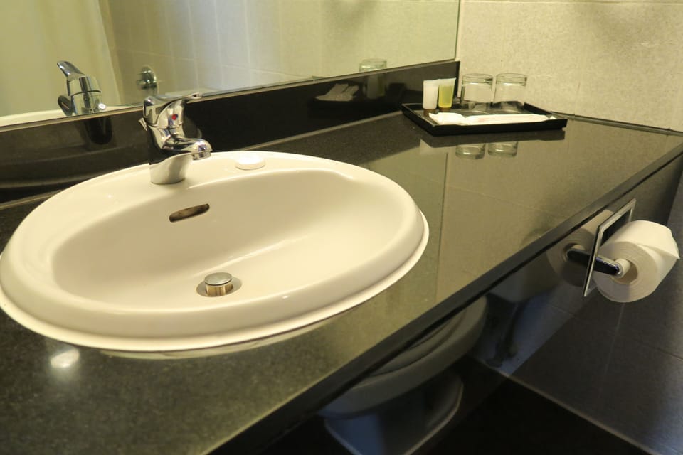 Combined shower/tub, hair dryer, bathrobes, slippers