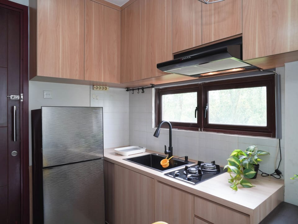 Standard Apartment | Private kitchen | Electric kettle
