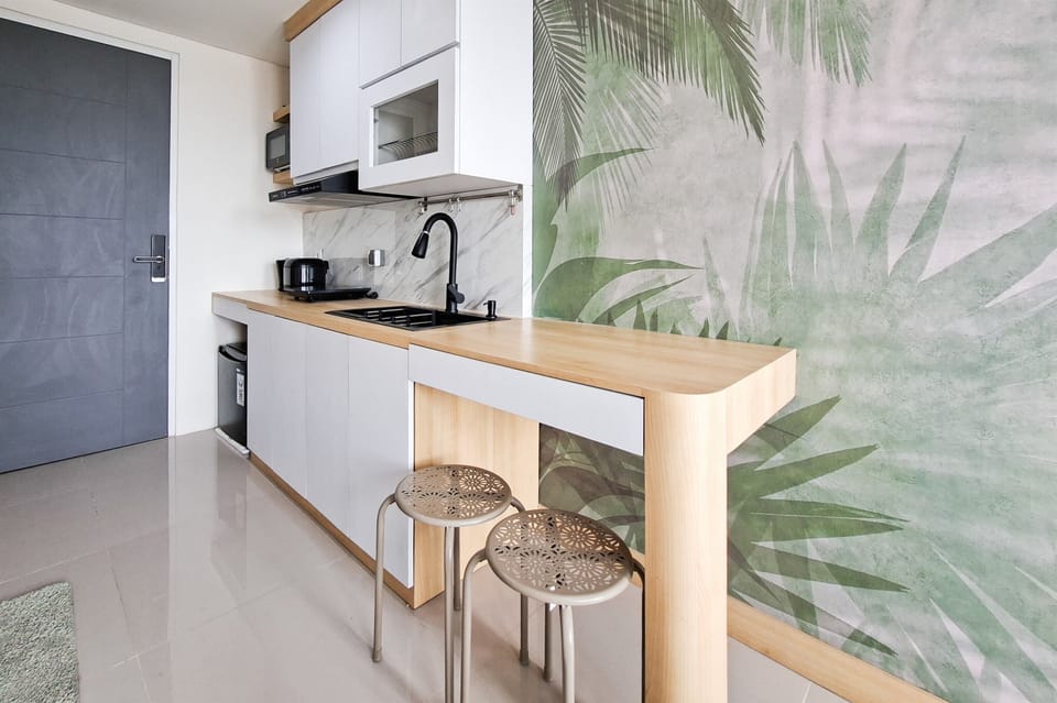 Standard Studio | Private kitchen | Electric kettle