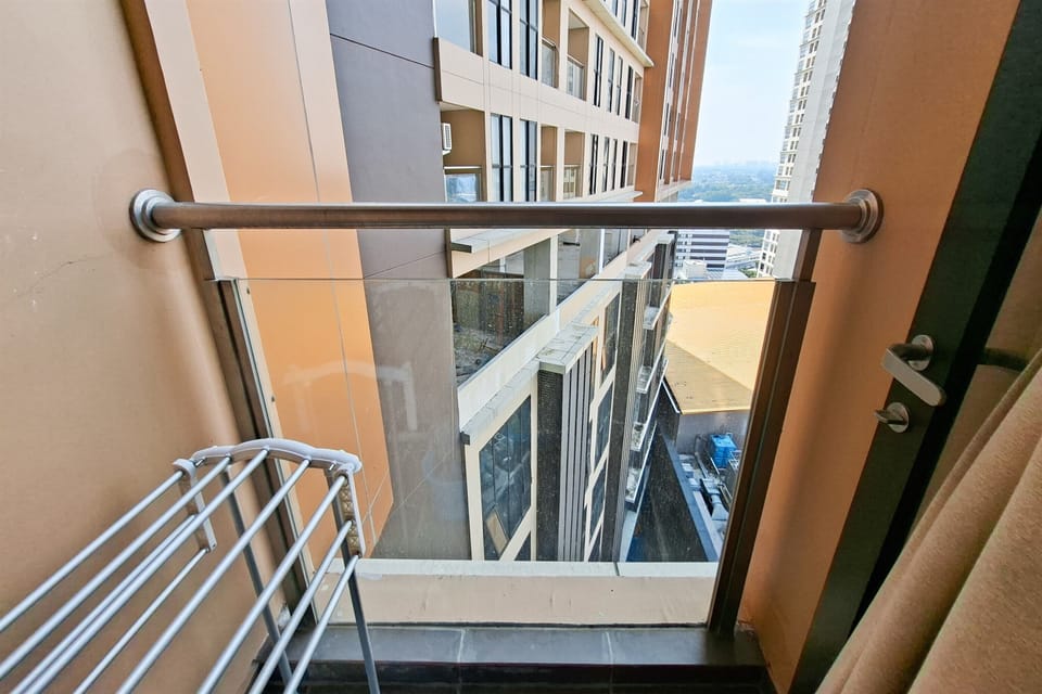 Standard Studio | Balcony