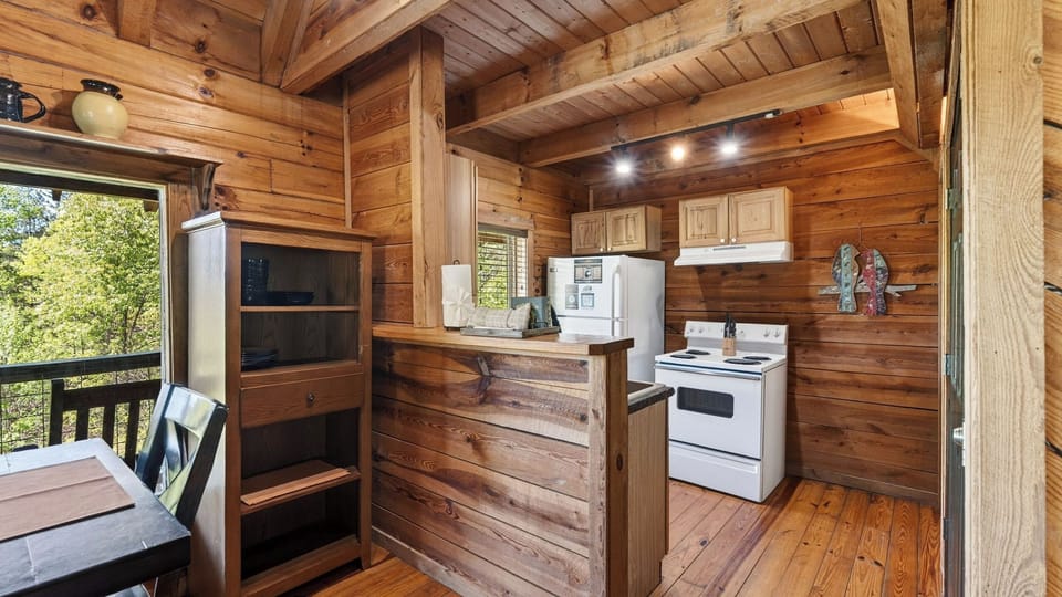 House (Multiple Bedrooms) | Interior