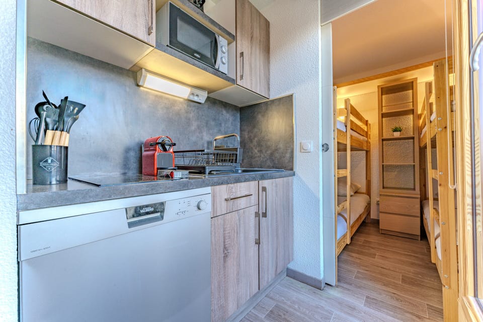 Private kitchenette