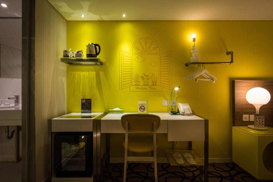Room (Selected by hotel when check in) | Down comforters, in-room safe, desk, iron/ironing board