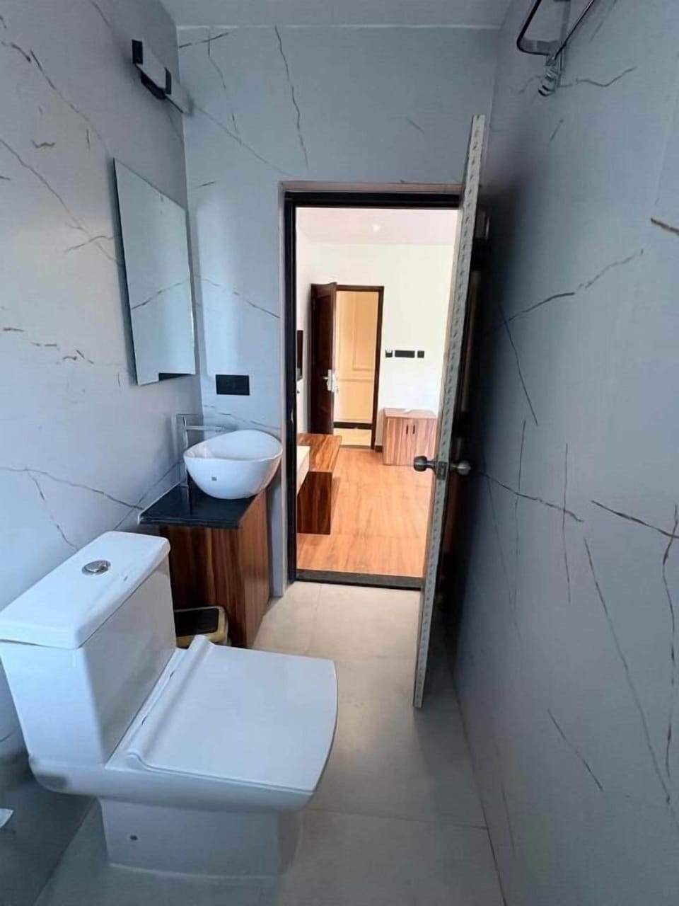 Standard Double Room, Balcony | Bathroom