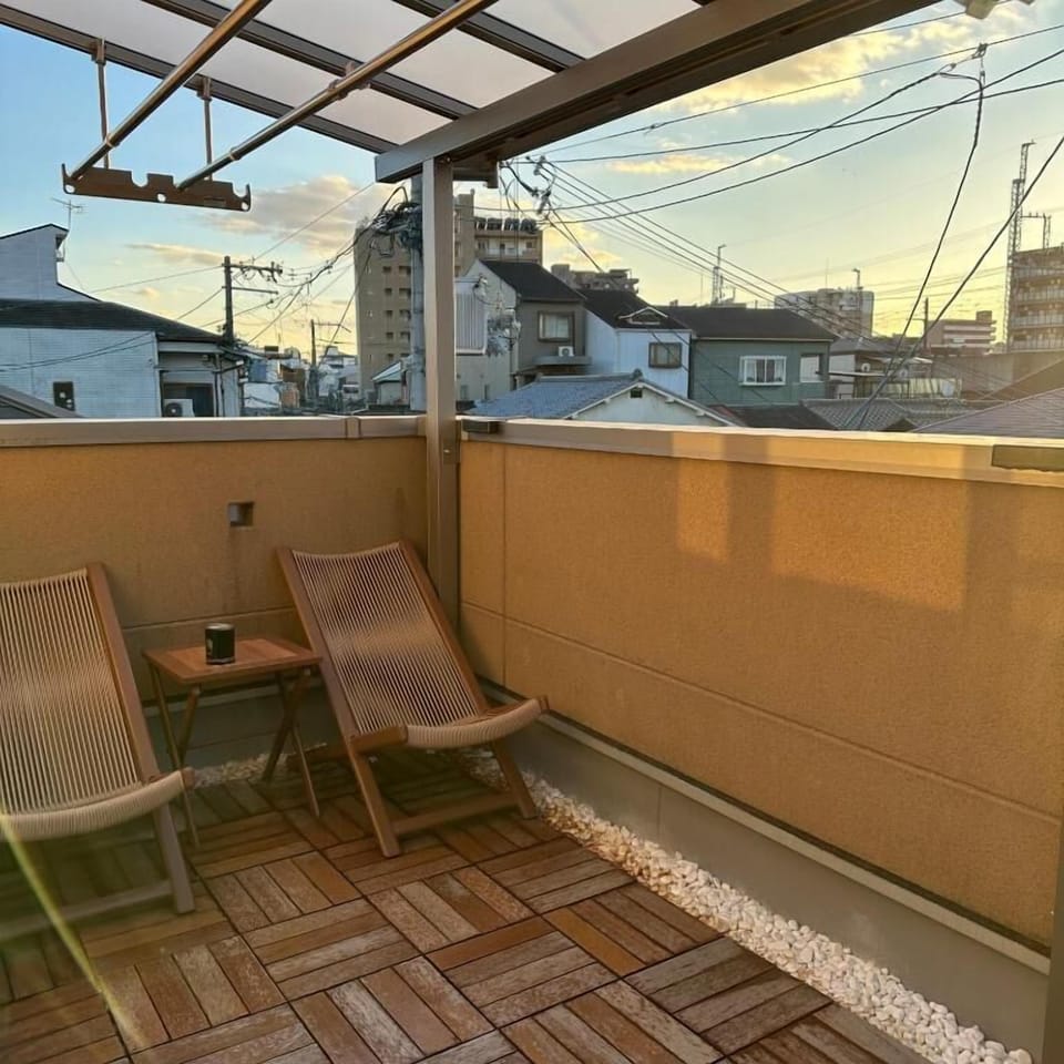 Villa, 4 Bedrooms, Balcony | Property grounds