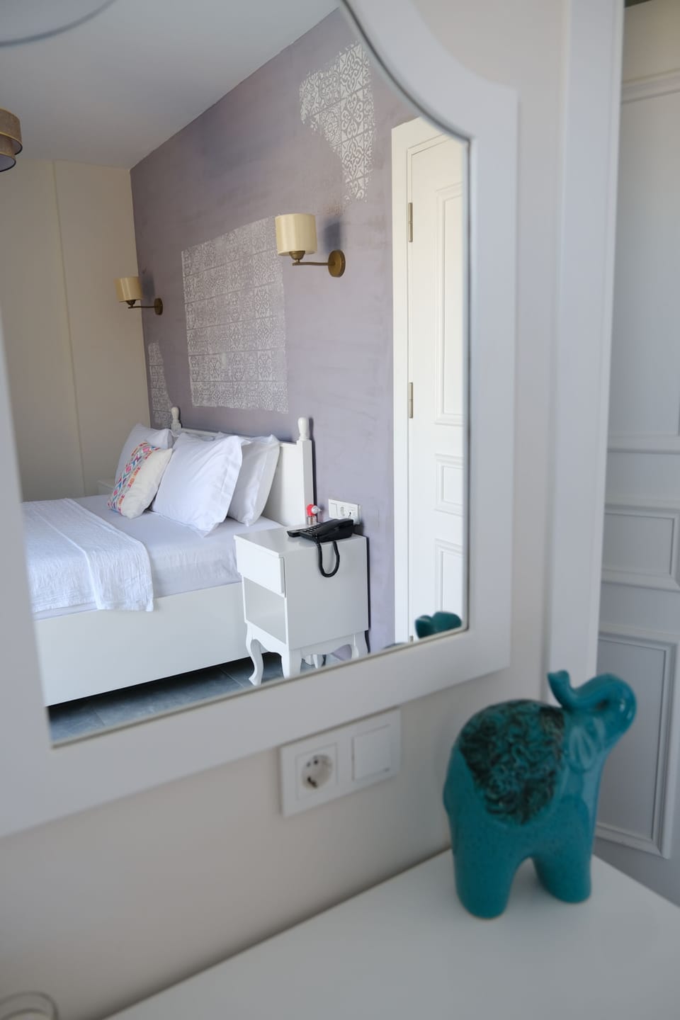 Deluxe Double Room | Laptop workspace, WiFi (free)
