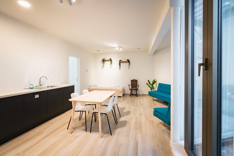Apartment | Dining