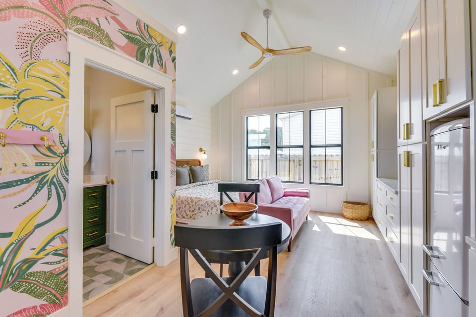 House (5 Bedrooms) | Interior