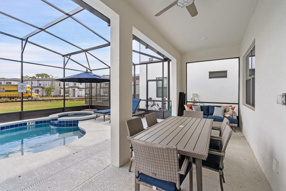 House, Multiple Bedrooms | Dining