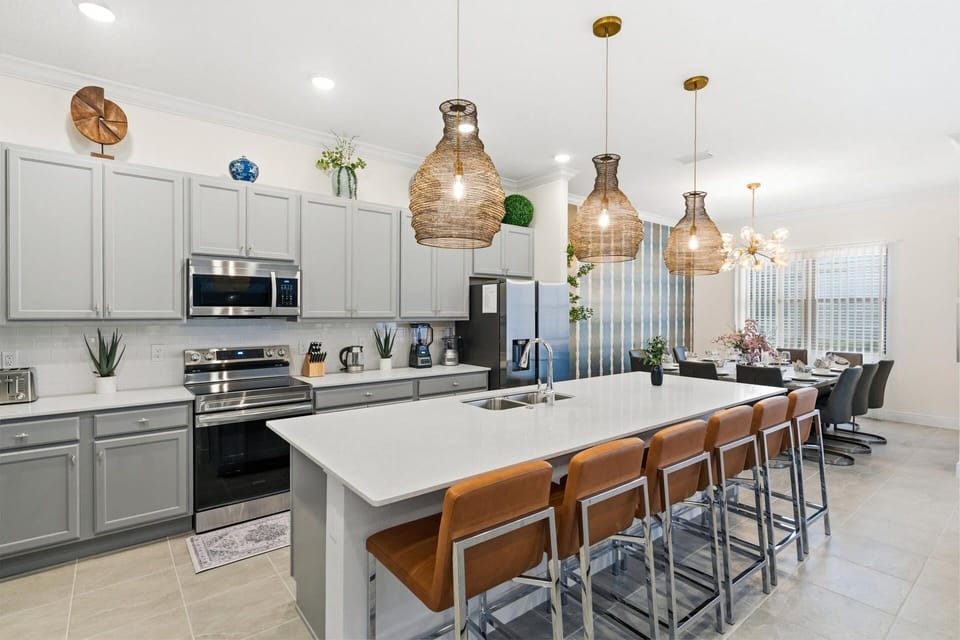 House, Multiple Bedrooms | Private kitchen | Coffee/tea maker, fridge, oven, toaster