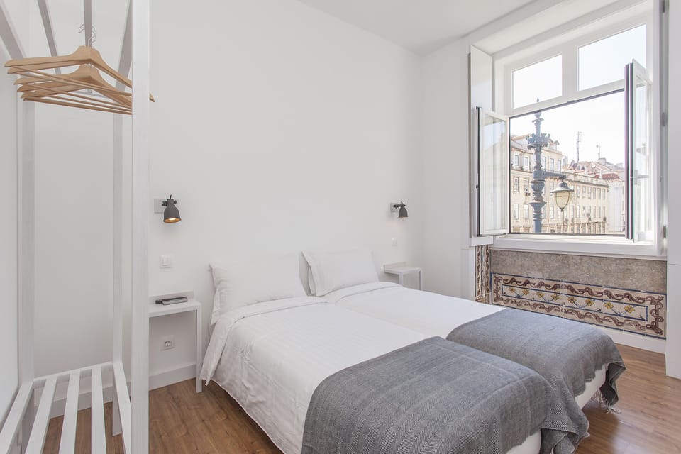 Twin Room, City View | Iron/ironing board, free cribs/infant beds, free WiFi, bed sheets