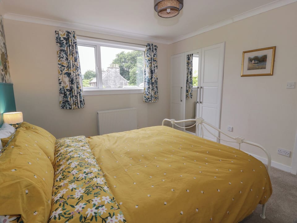 2 bedrooms, WiFi (free), individually decorated, individually furnished