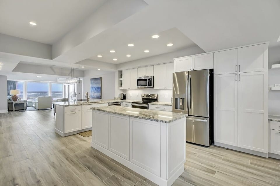 Condo (Ocean Club 4408) | Private kitchen