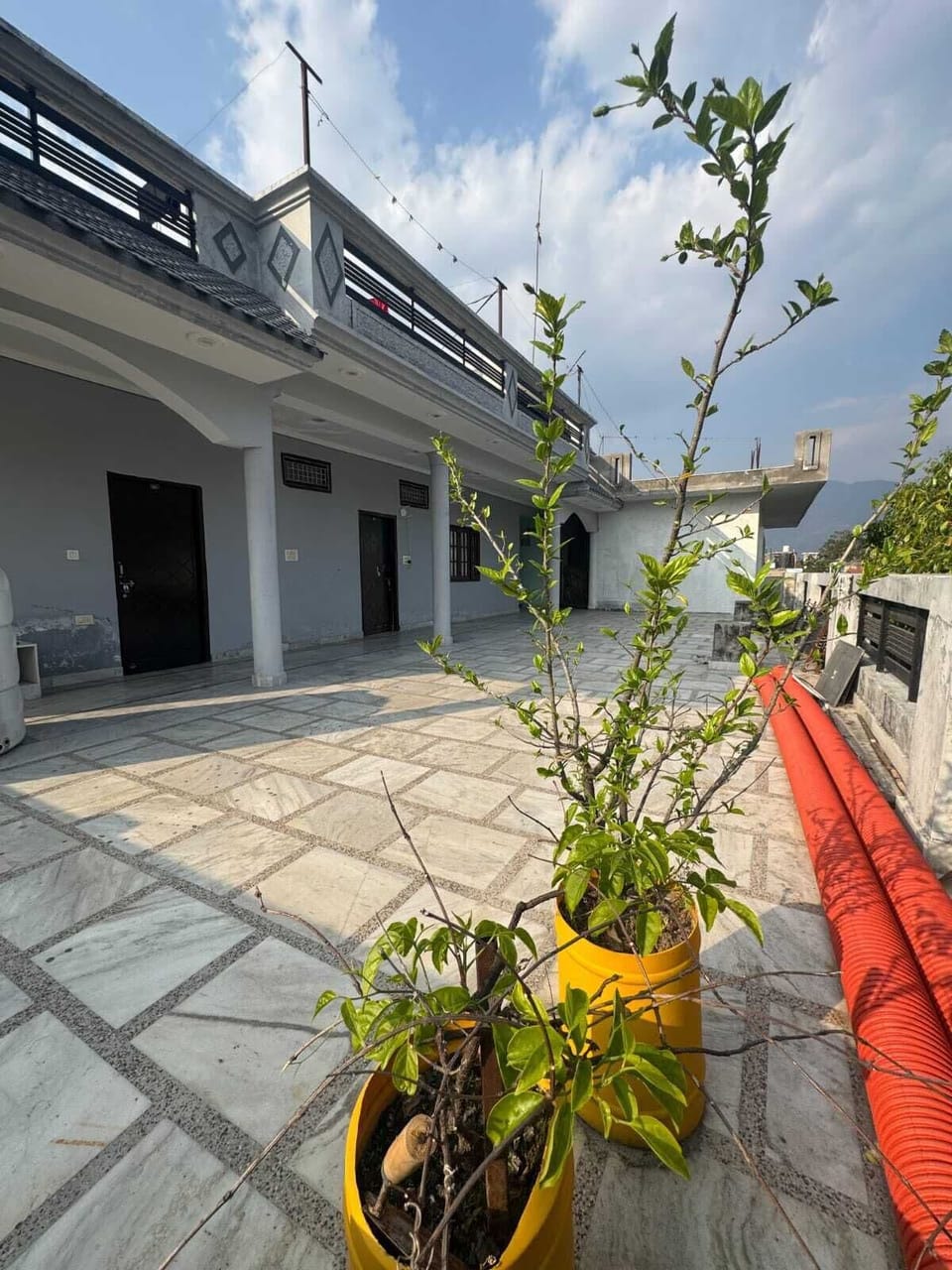 Deluxe Double Room | Property grounds