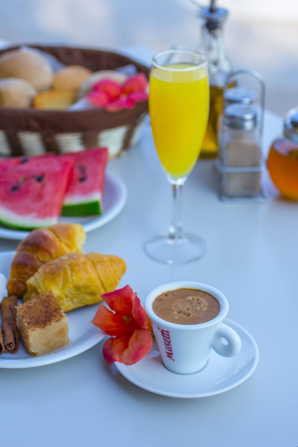 Free daily full breakfast