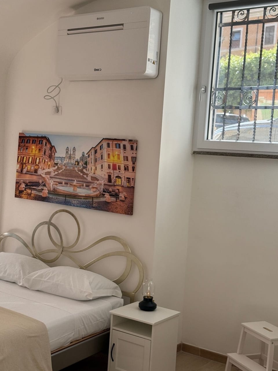 Blackout drapes, soundproofing, iron/ironing board, WiFi (free)