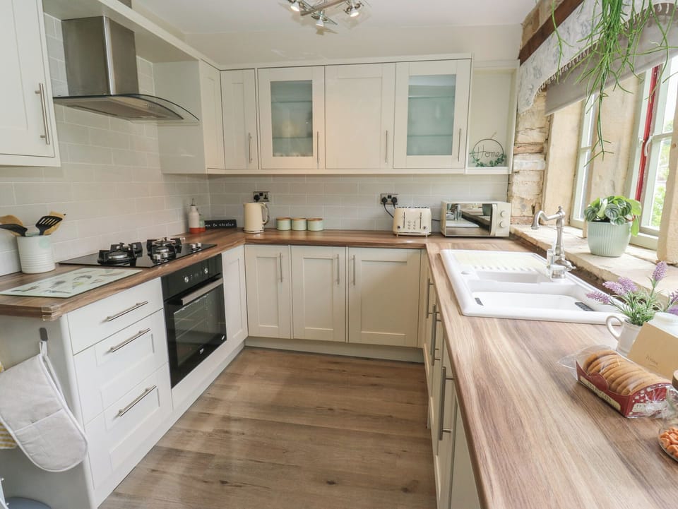 Cottage | Interior