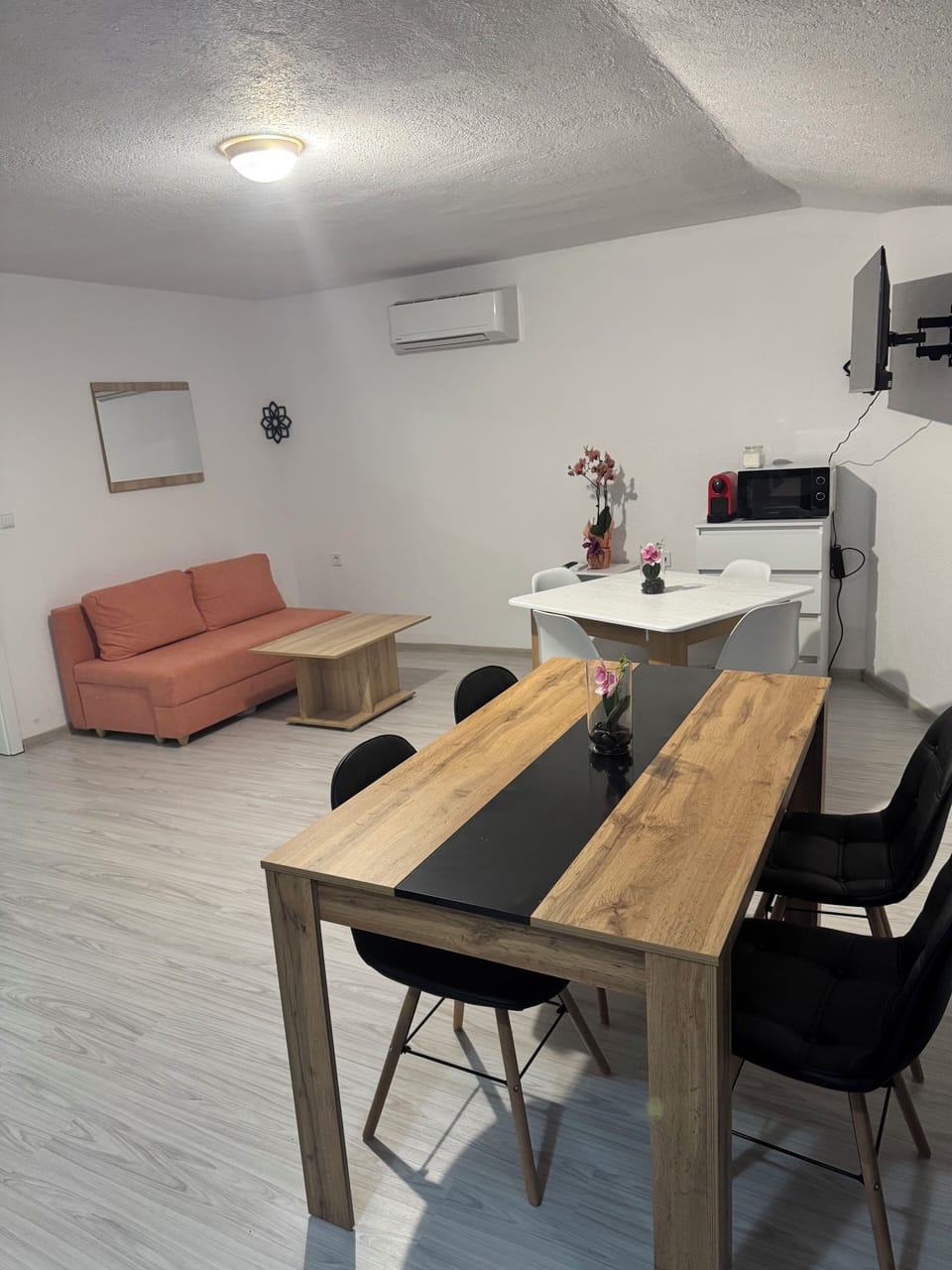 Triple Room, Patio | Interior
