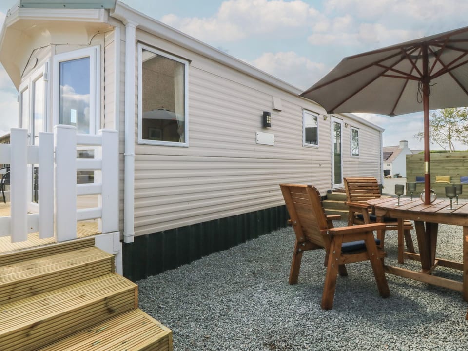 Cottage | Outdoor dining