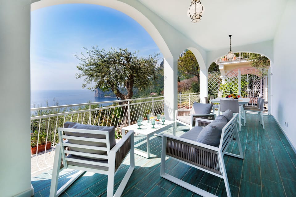 Comfort Apartment, Sea View | Outdoor dining