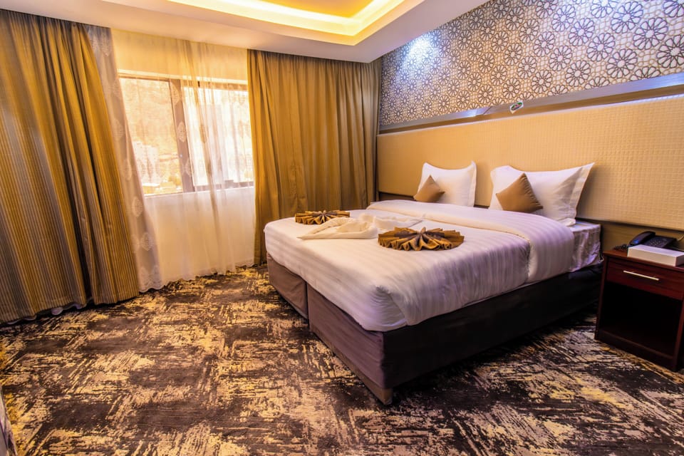 Double Room | Iron/ironing board, free WiFi