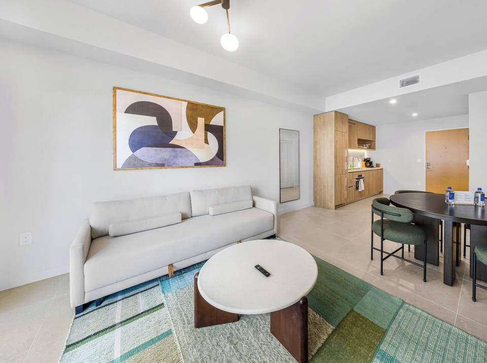 Condo, Balcony, City View | Interior