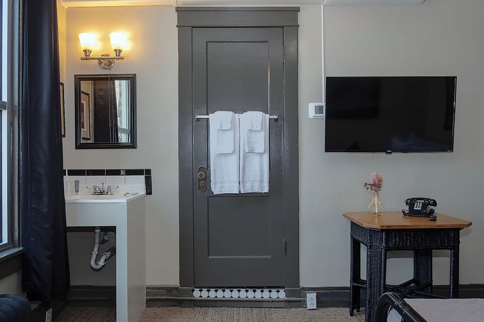 Private Euro Room - Full Bed & Shared Hall Bathroom | Blackout drapes, iron/ironing board (on request), WiFi (free)