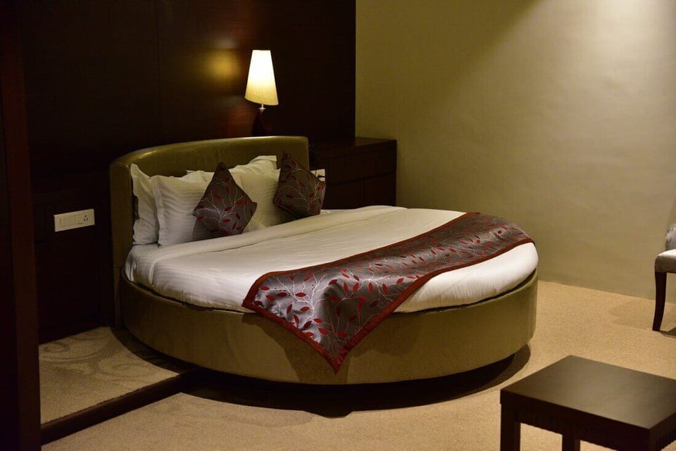 Standard Villa | Blackout drapes, WiFi (free)