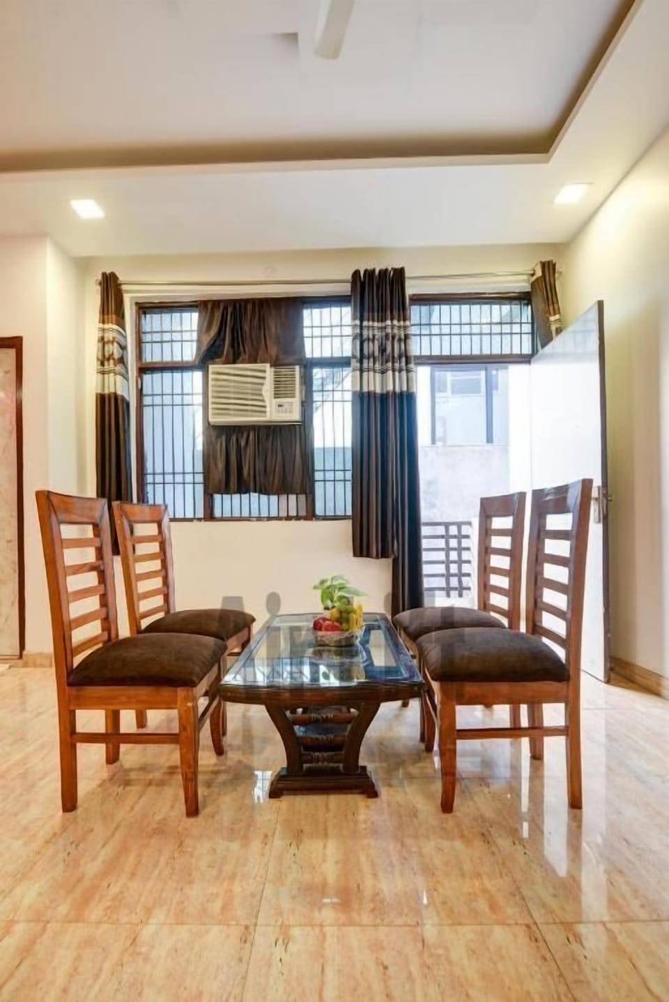 Family Room, Balcony, City View | Interior