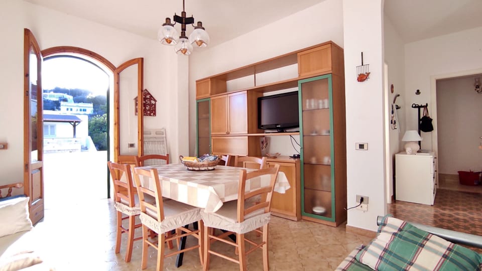 House, Smoking | 2 bedrooms