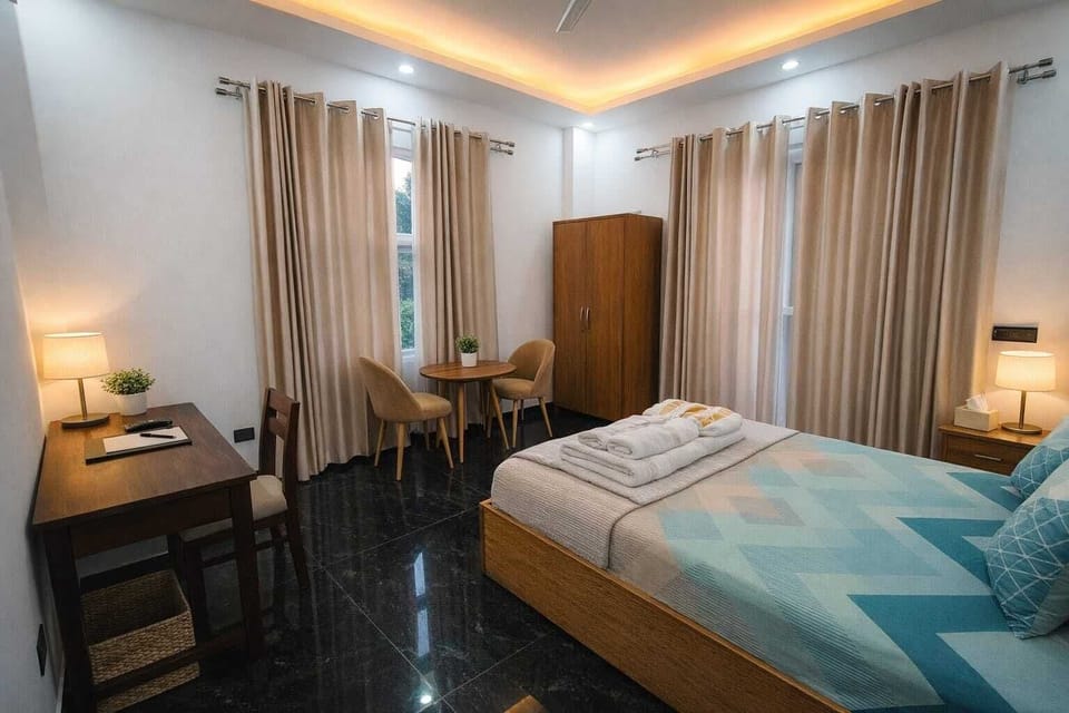 Family Double Room | Desk, laptop workspace, WiFi (free)