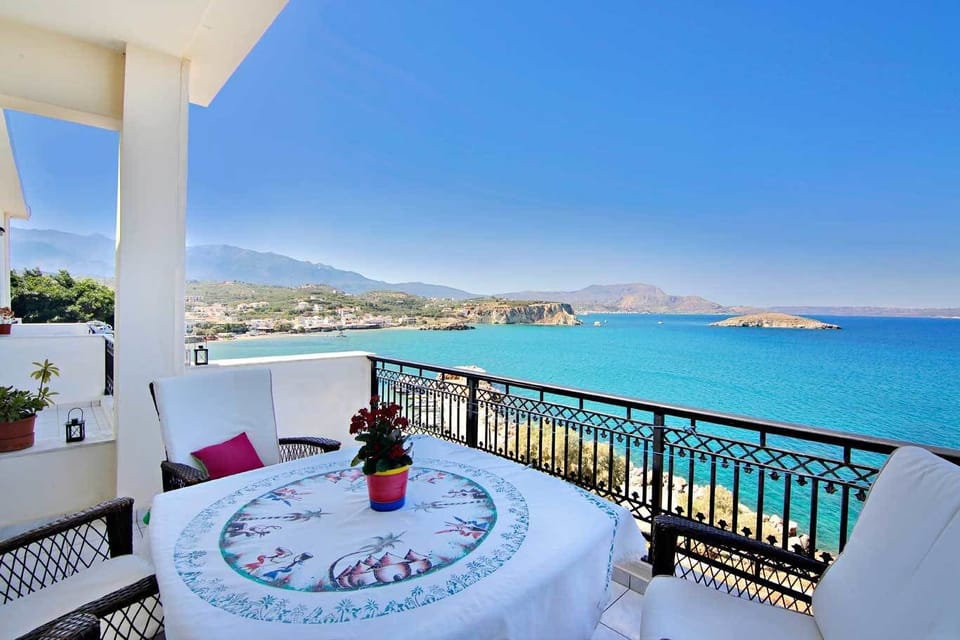 Apartment, 3 Bedrooms, 2 Bathrooms | Balcony