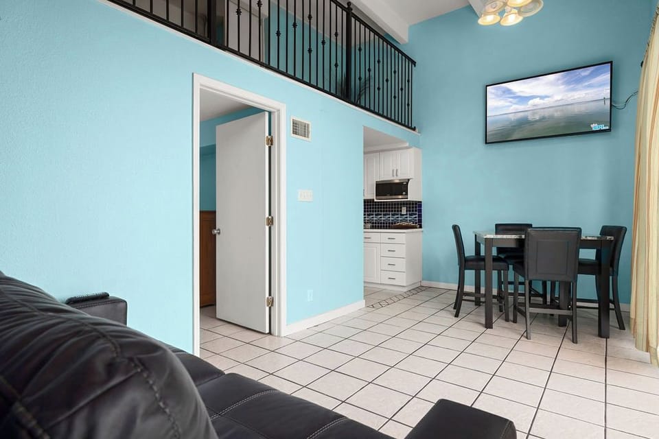 Condo, Patio | Living area