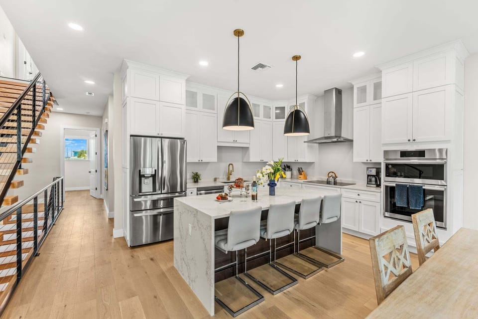 Villa (Multiple Bedrooms) | Private kitchen | Fridge, microwave, oven, stovetop