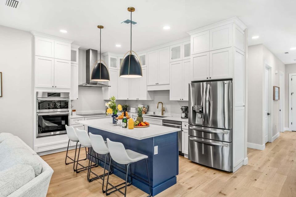 Villa (Multiple Bedrooms) | Private kitchen | Fridge, microwave, oven, stovetop