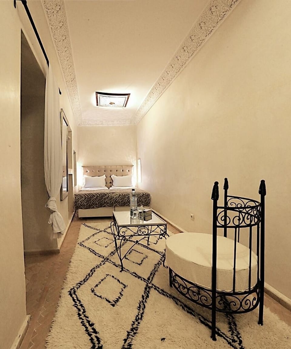 Suite (Mabrouka) | Premium bedding, individually decorated, individually furnished