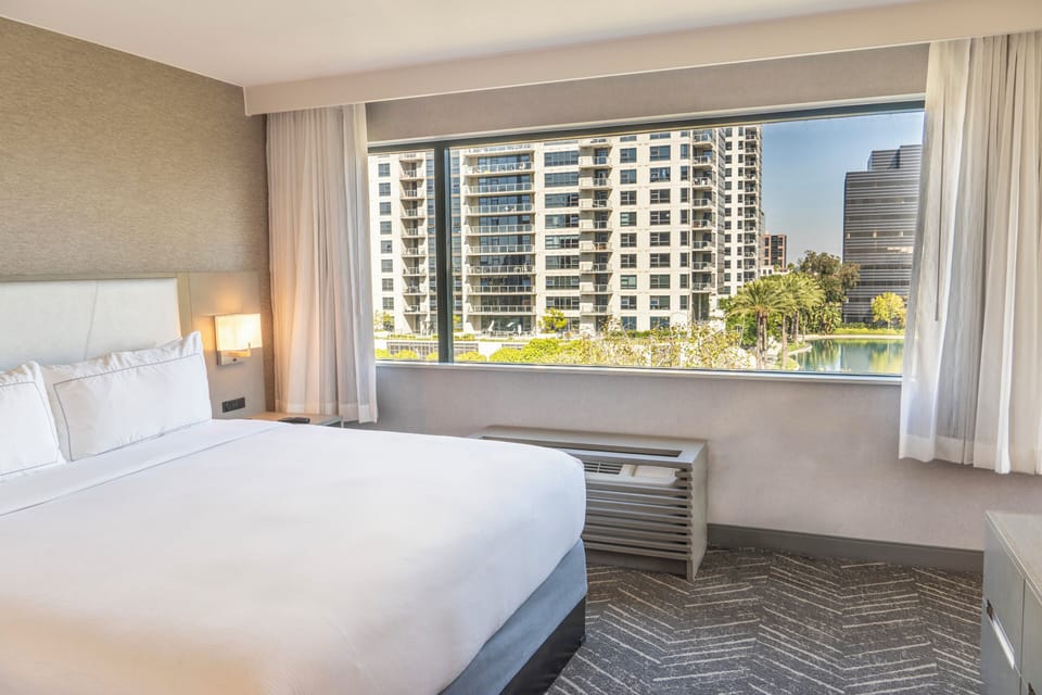 In-room safe, individually furnished, desk, laptop workspace