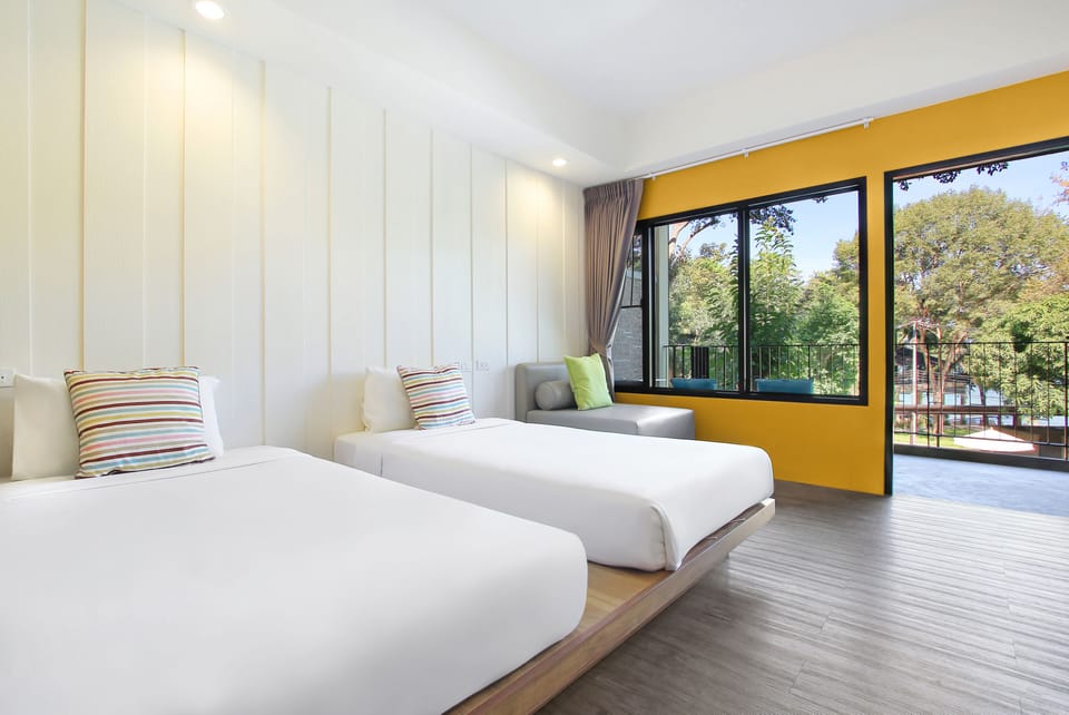 In-room safe, rollaway beds, free WiFi, bed sheets