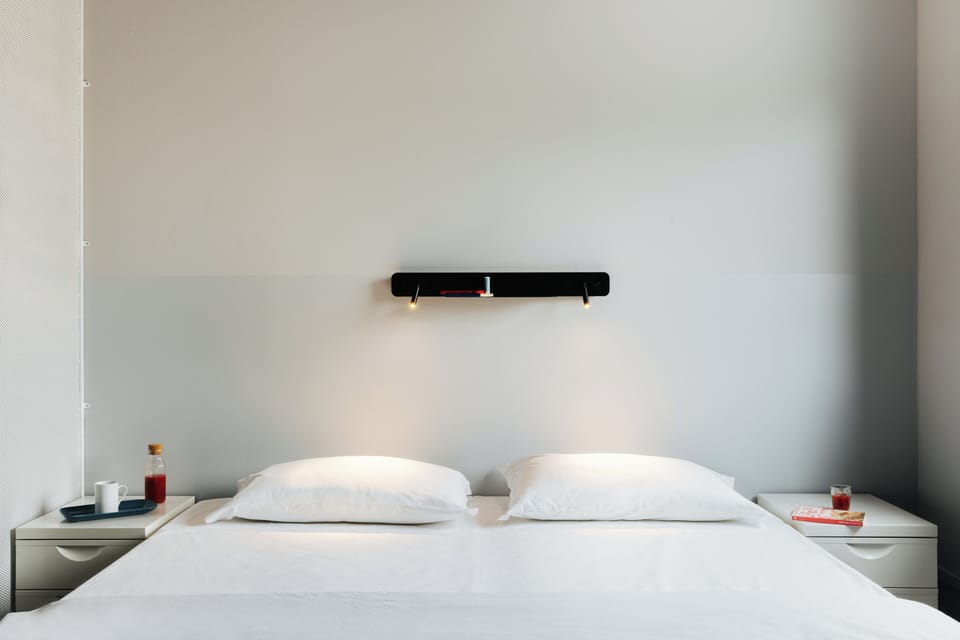 Double Room, 1 Double Bed, Private Bathroom | Down comforters, free WiFi, bed sheets, wheelchair access