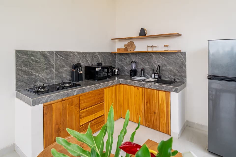 Deluxe Villa, 2 Bedrooms, Private Pool | Private kitchen | Electric kettle, toaster, eco-friendly cleaning products, paper towels