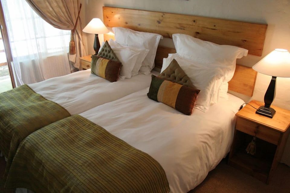 1 bedroom, premium bedding, down comforters, Select Comfort beds