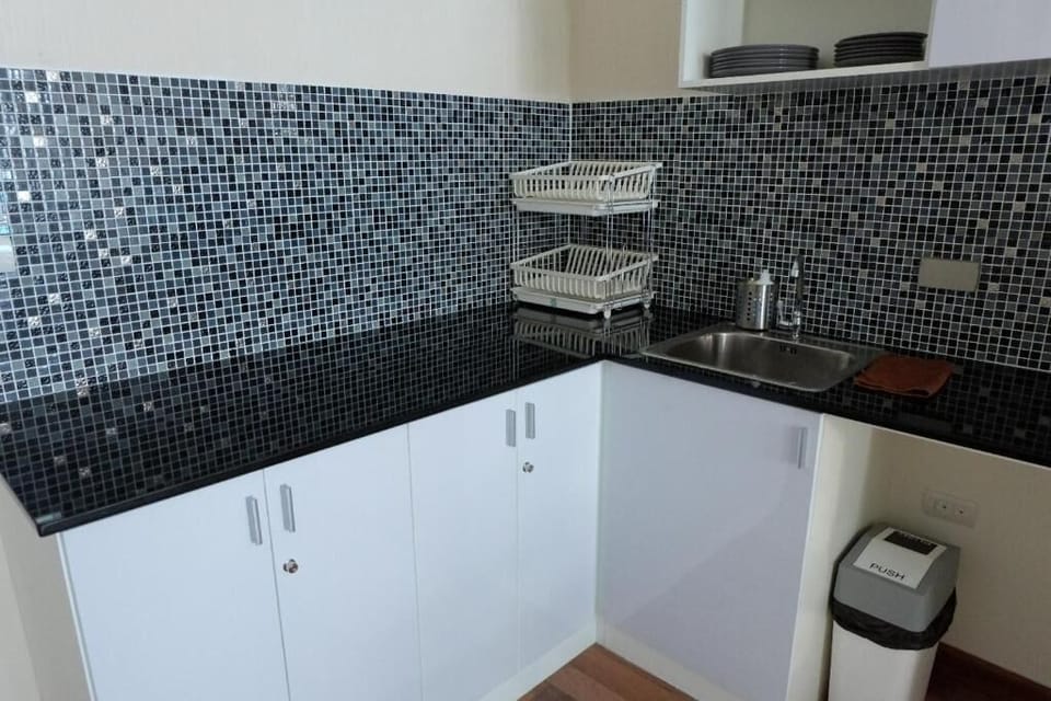 Fridge, microwave, toaster