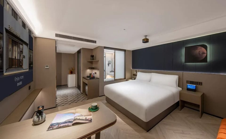 Luxury Single Room | Soundproofing, WiFi (free)