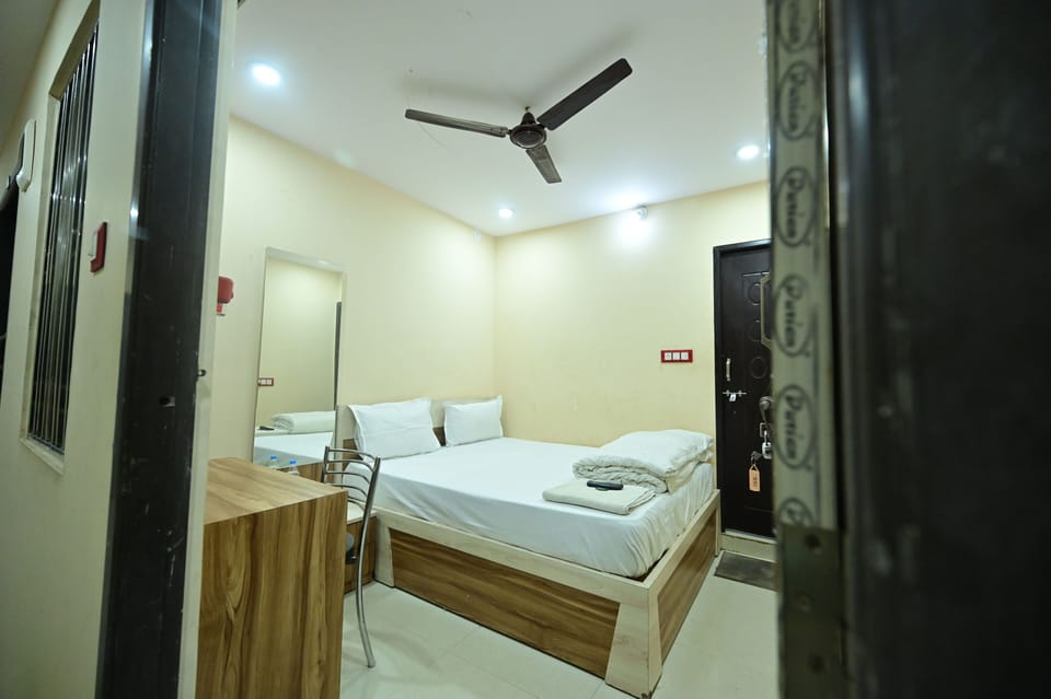 Classic Room | WiFi (free), bed sheets