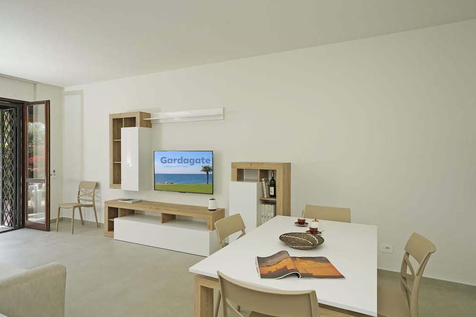 Apartment, Smoking | 1 bedroom