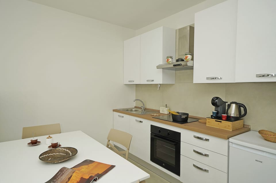 Apartment, Smoking | 1 bedroom